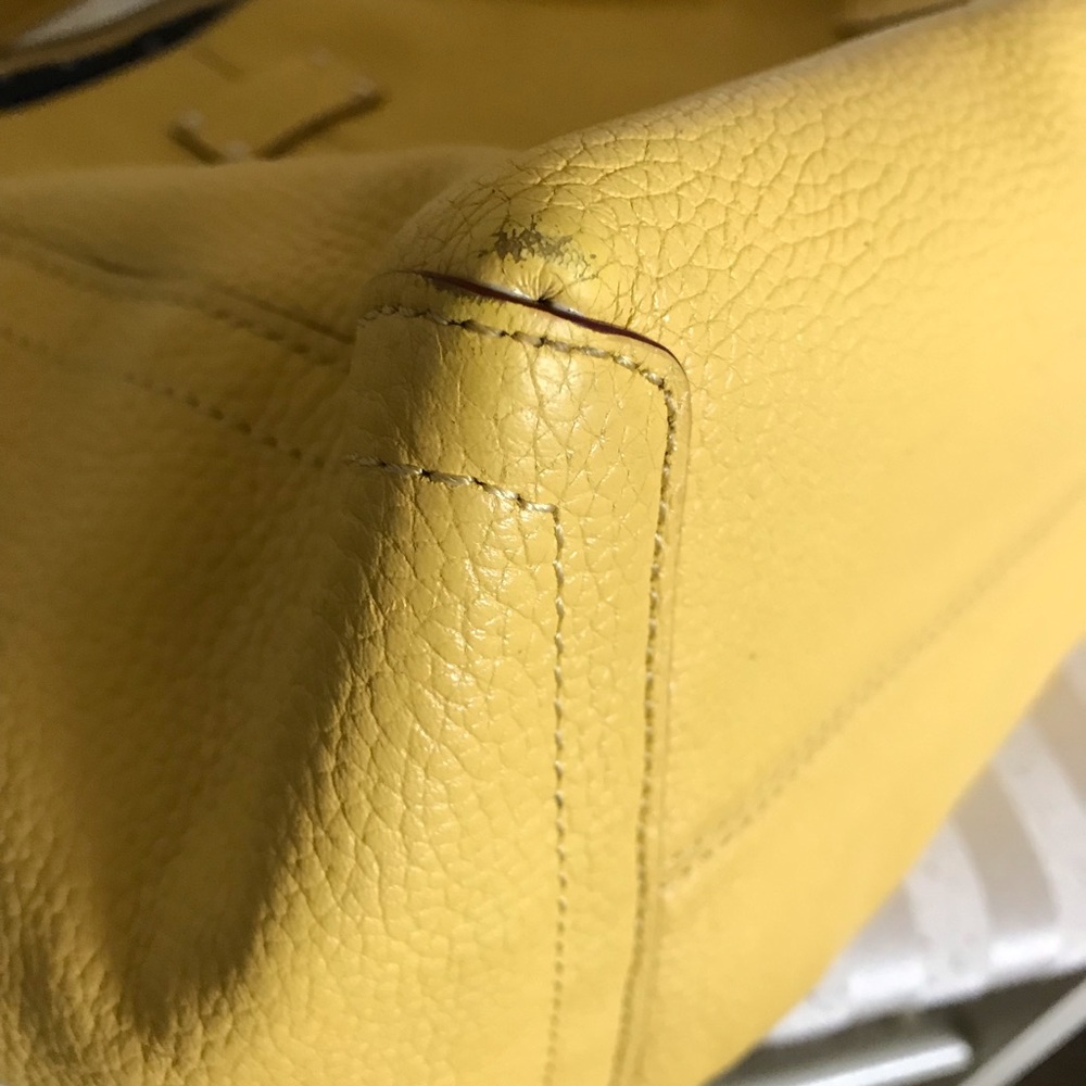 Kate Spade Yellow Tote Leather Tote Handbag Bag - Picture 4 of 8
